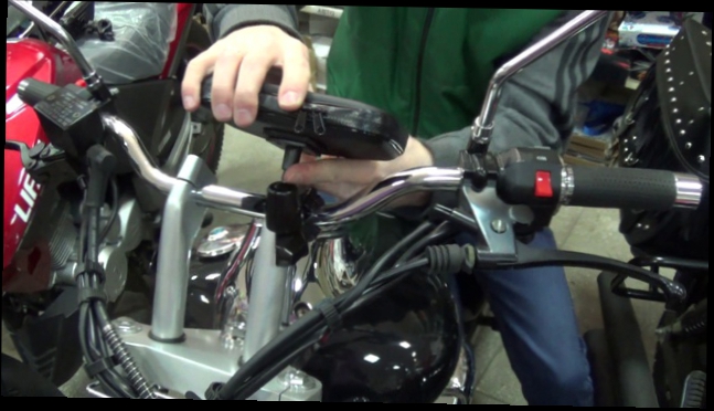 Чехол с кронштейном для установки телефона/GPS на МОТОцикл или КВАДРОцикл, размер 70х130 