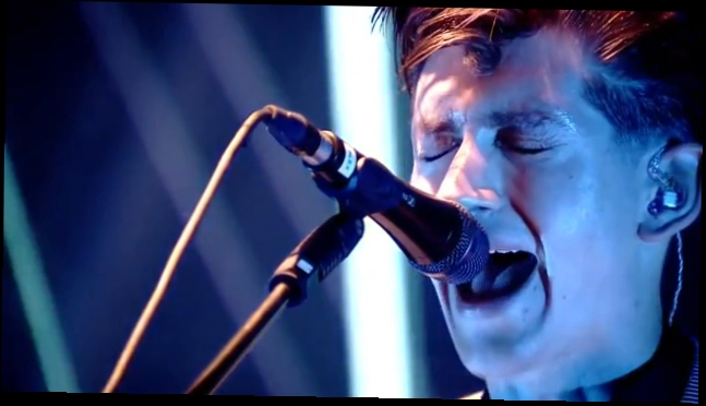  Arctic Monkeys - R U Mine? @ Glastonbury 2013  