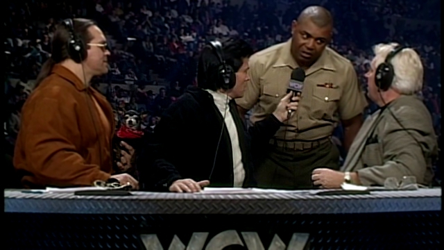 Крэйг Питтман просит Бобби Хинана стать его менеджеров, WCW Monday Nitro 18.12.1995 