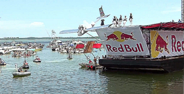 Топ 10 падений на Red Bull Flugtag 2013 USA 