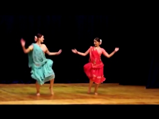 Красивый индийский танец девушек Money Money 