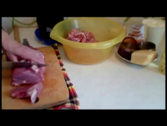 свинина в духовке с сыром и сметаной 