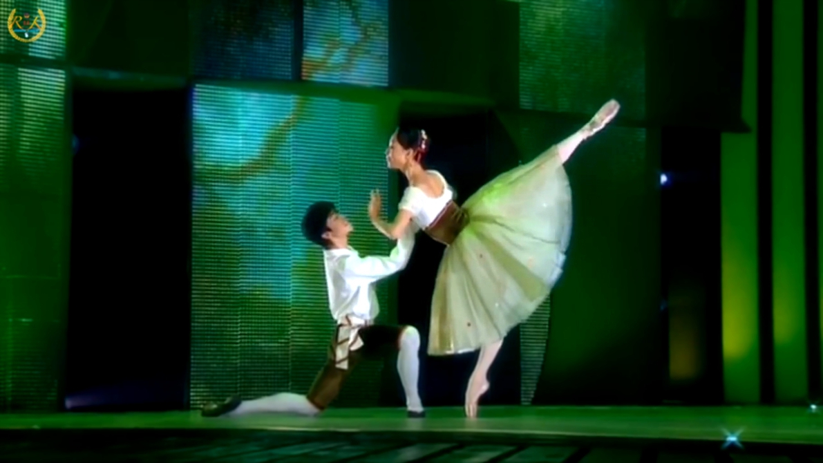 Большой Балет s2e02: Мидори Тэрада и Коя Окава - па-де-де из балета "Фестиваль цветов в Дженцано" 