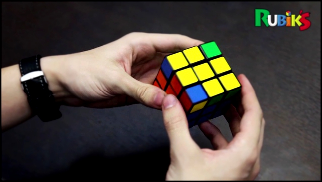 Как собрать Кубик Рубика официальный курс от Rubik's. 5 этап, крест на последнем слое 