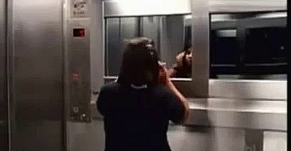 Лифт с привидением 