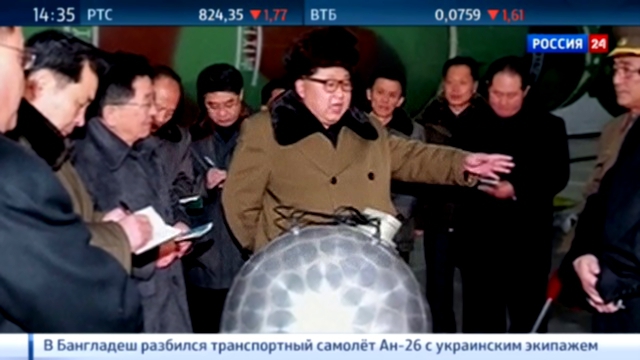 Ким Чен Ын покрасовался на фоне ядерной боеголовки 
