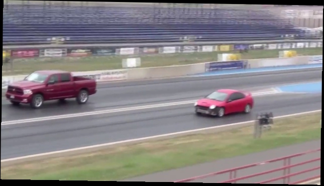 Драг Рейсинг Додж Неон и Додж Рам Drag Race Dodge Neon SRT4 vs Dodge Ram 
