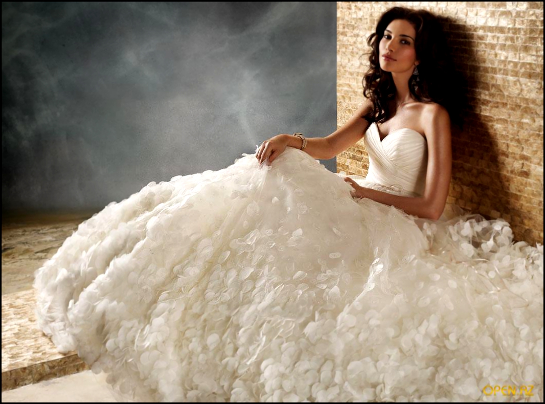Классическое свадебное платье самые модные и