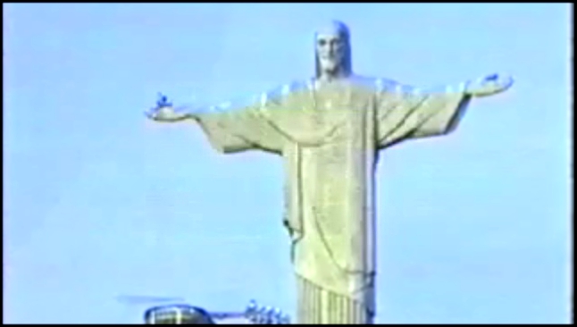 Супер эксклюзив!!! BASE Прыжок со статуи Иисуса в Rio de Janeiro 