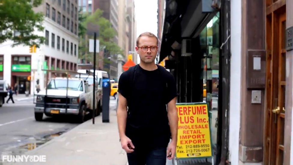 Каково быть мужчиной в Нью-Йорке Пародия на социальный ролик 