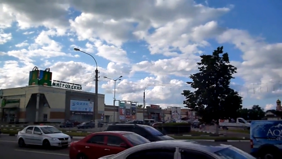 Облака в Дмитрове Красивые клумбы и Воздушные шары в небе 16 06 2015 