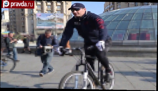 "Я буду долго гнать": Кличко пересаживает полицейских на велосипеды 