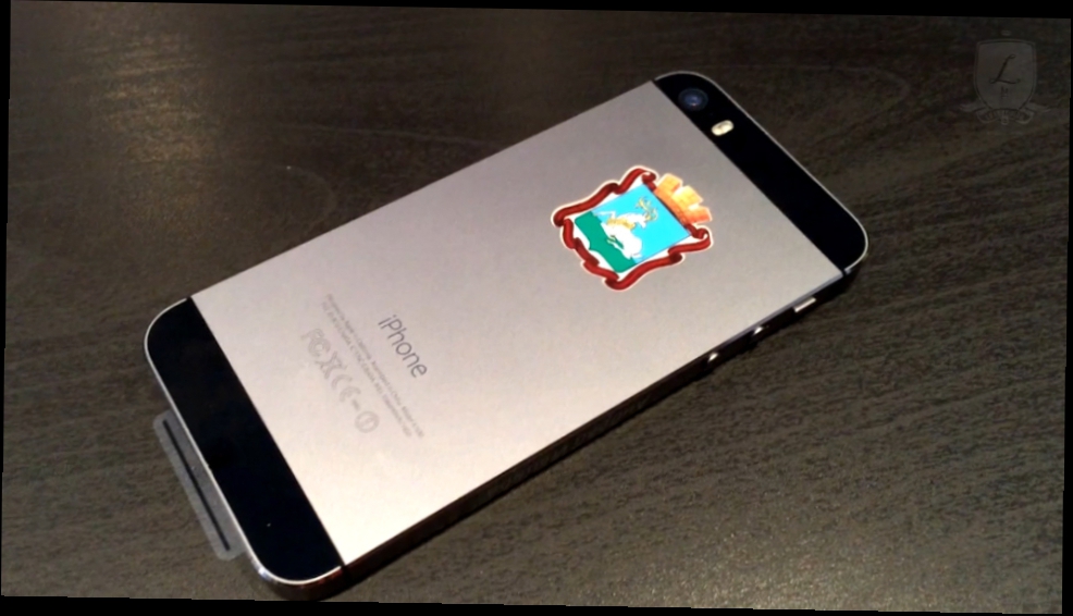 iPhone 5s со светящимся гербом Одинцово 
